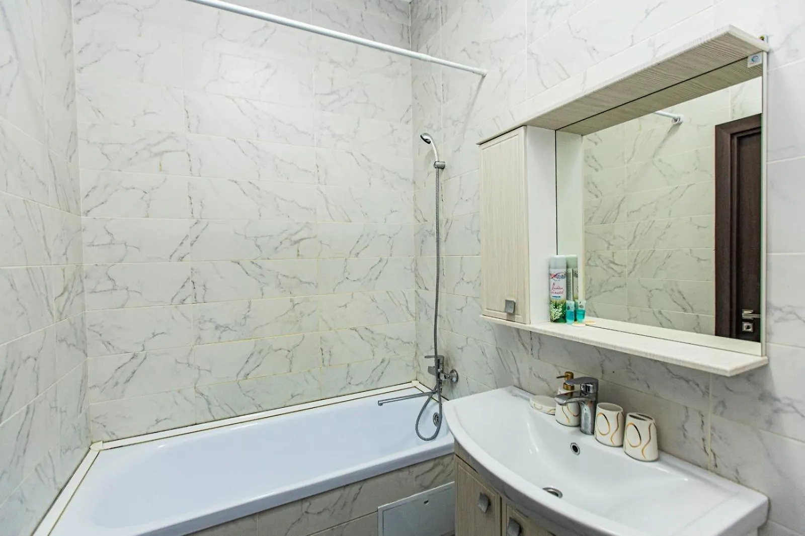 Legenda 2-Room Apartment'S 30 الماتي 0*,  كازاخستان