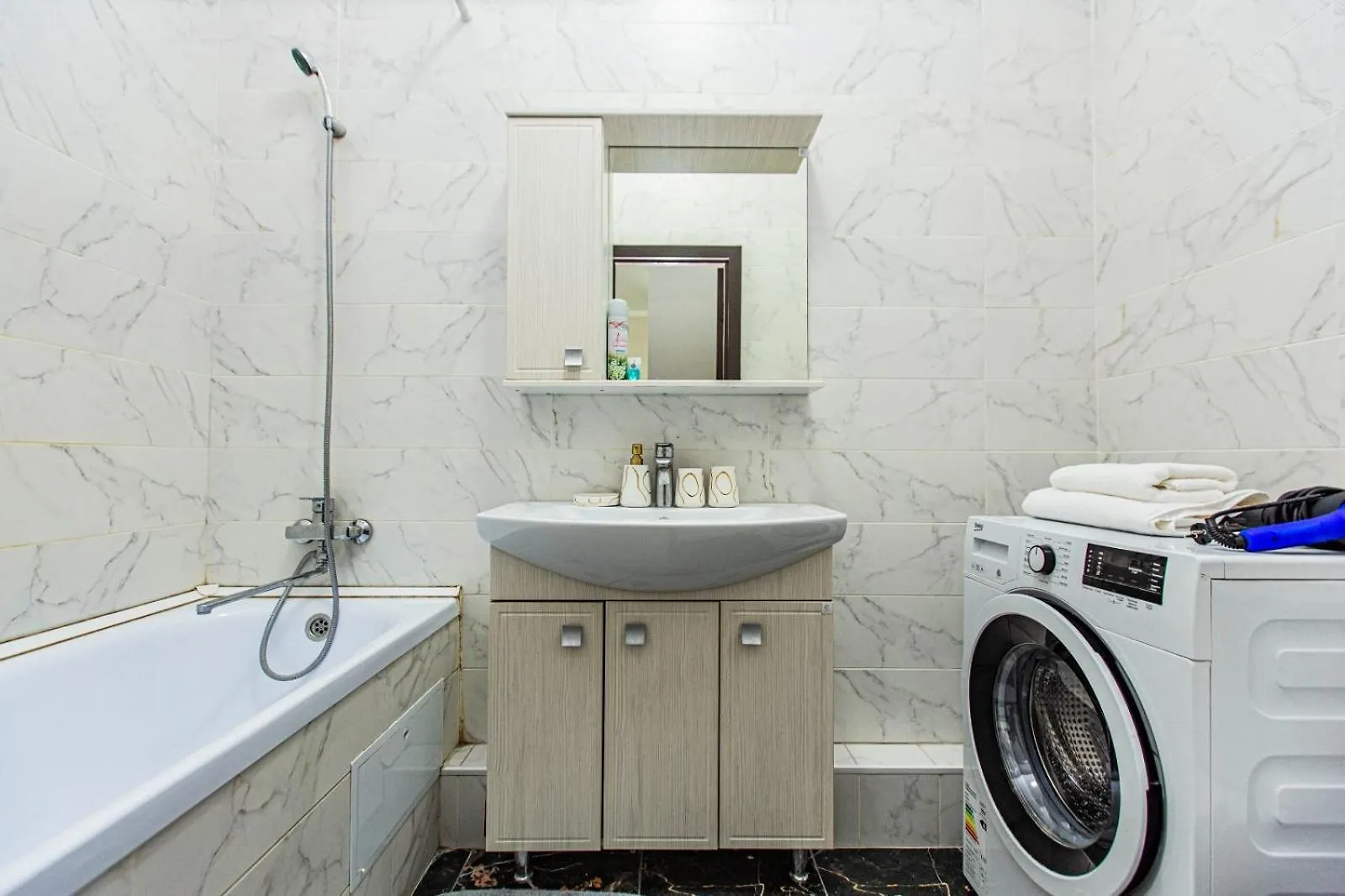 Legenda 2-Room Apartment'S 30 الماتي شقة
